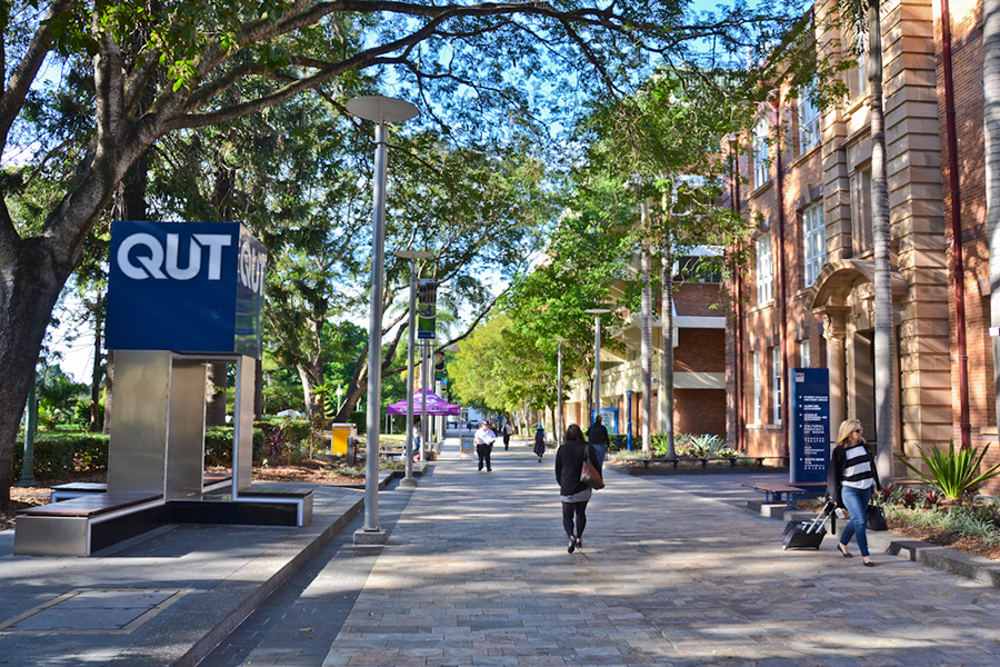 Du học Úc – Học bổng 25% tại QUT (Queensland, Úc) 2021-2022